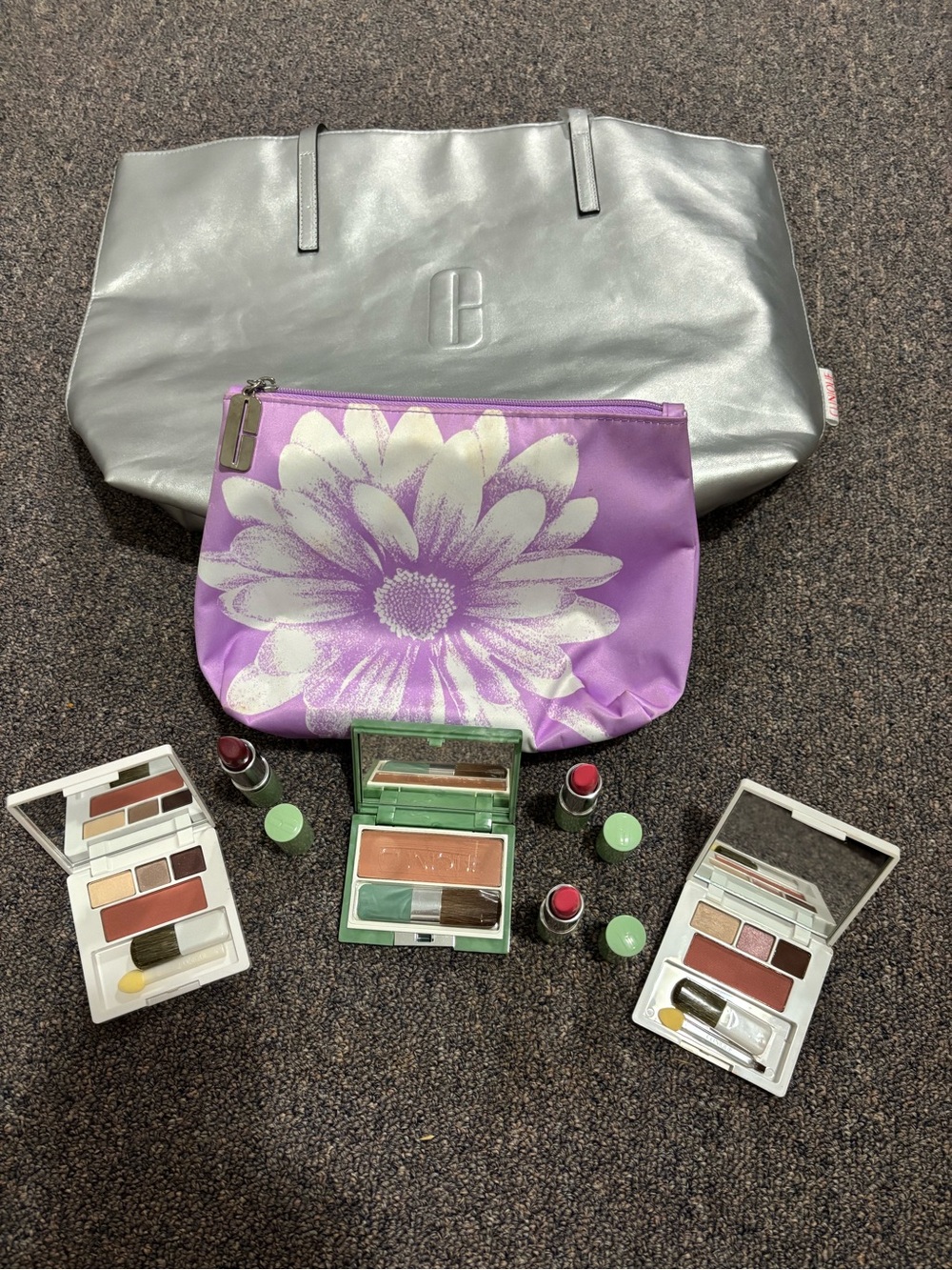 Clinique Silver Tote & Purple Floral Cosmetic Pouch with Makeup Set